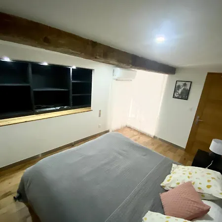Loft Au Calme En Plein Centre De Golfe-juan
